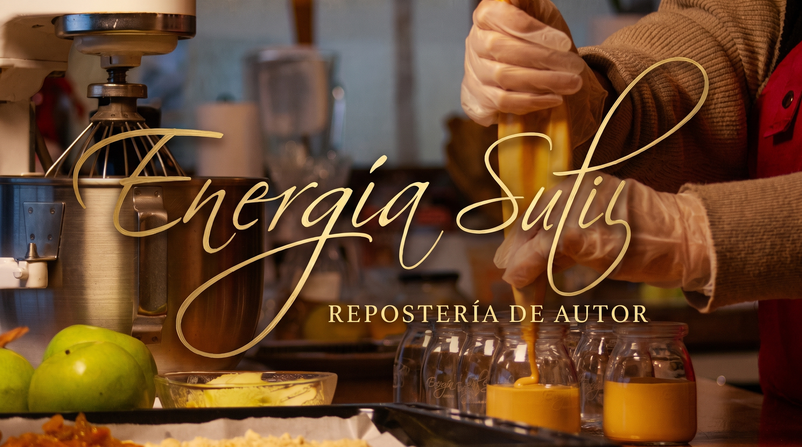 Postres de autor en frascos individuales